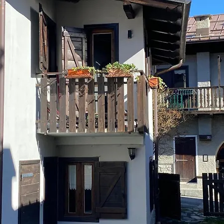 Les Arnauds Apartment *